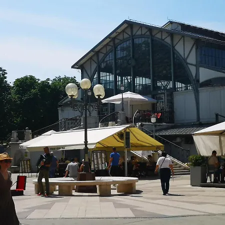 Апартаменты Zahida Lounge