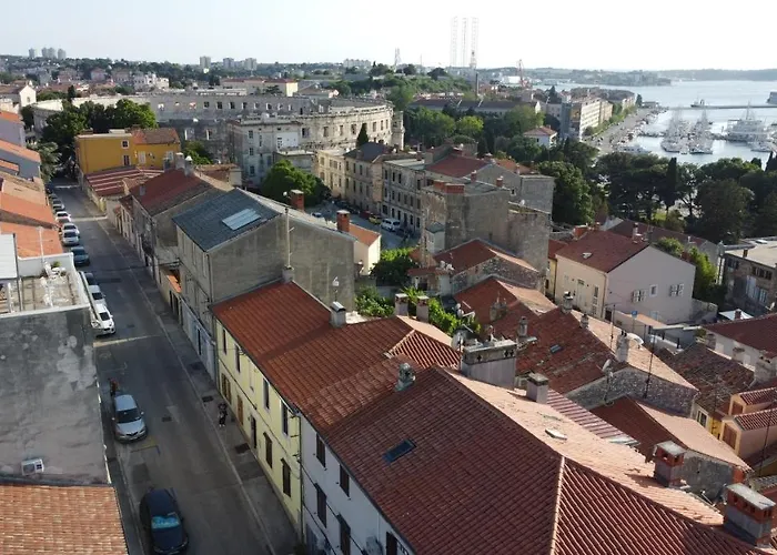 Zahida Lounge Apartman Pula