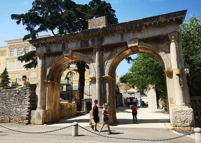 Zahida Lounge Apartman Pula