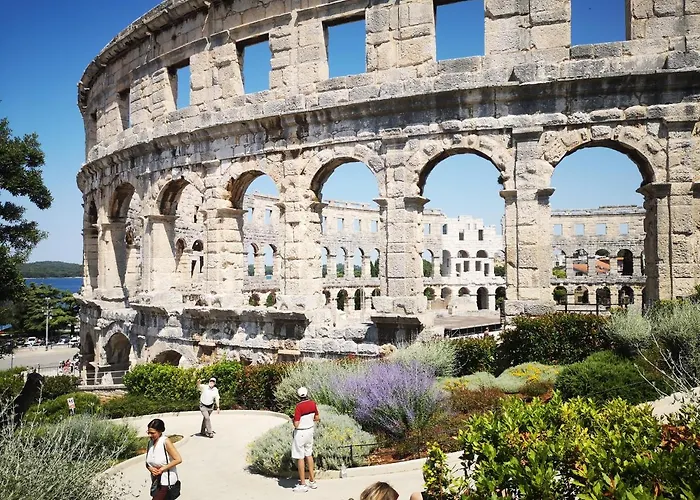 Zahida Lounge Apartman Pula