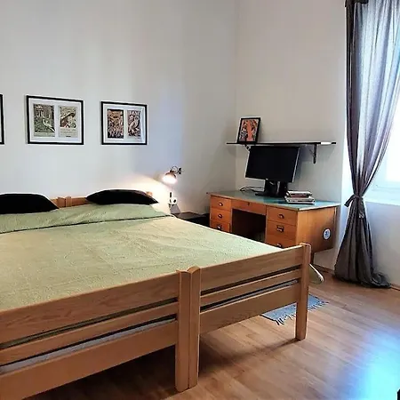 Zahida Lounge Apartment *